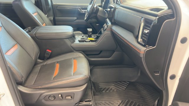 Used 2023 GMC Sierra 1500 AT4 w/ AT4 Premium Package AWD/4WD image 24