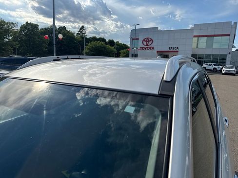 Used 2018 Nissan Rogue SV AWD/4WD image 44