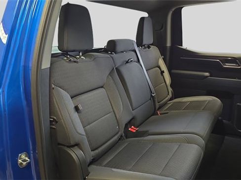 Used 2022 GMC Sierra 1500 Elevation image 17