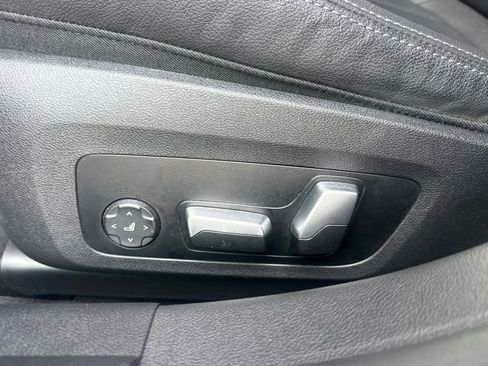 Used 2023 BMW i4 eDrive40 image 14