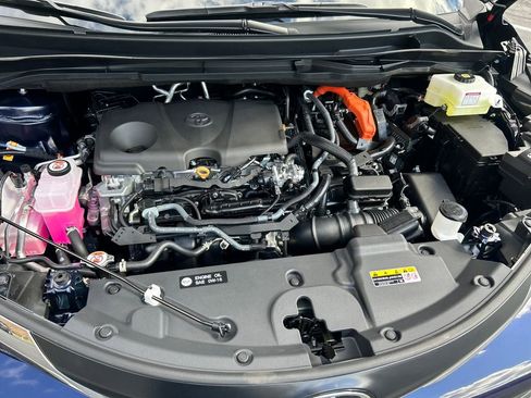 New 2026 Toyota Sienna LE image 25