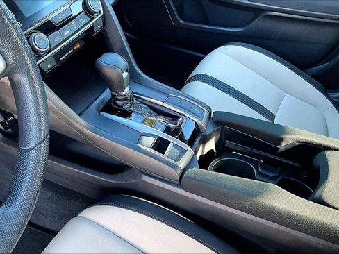 Used 2017 Honda Civic EX image 15