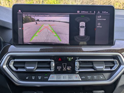 Used 2023 BMW X3 xDrive30i w/ Premium Package image 12