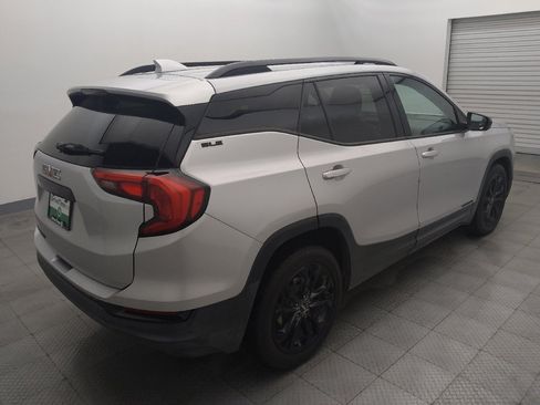 Used 2020 GMC Terrain SLE w/ Driver Convenience Package FWD image 9