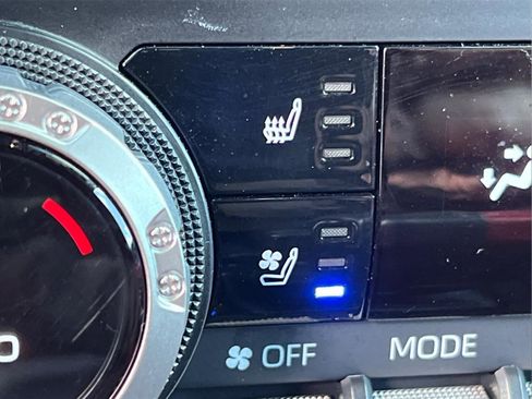 Used 2024 Toyota Tacoma TRD Pro image 31