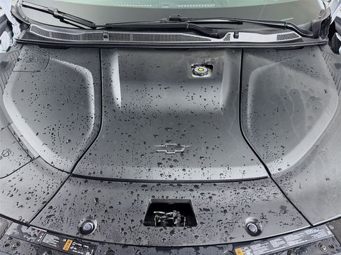 Used 2024 Chevrolet Blazer EV LT image 30