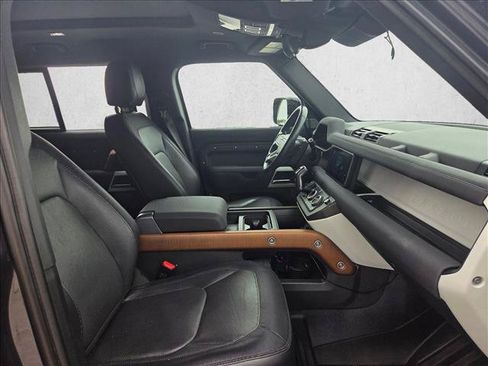 Used 2023 Land Rover Defender 110 X-Dynamic SE AWD/4WD image 16