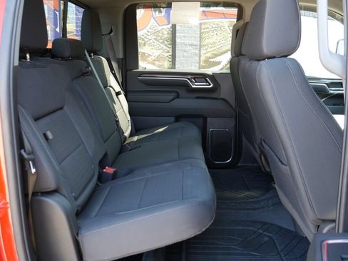 Used 2024 Chevrolet Silverado 2500 LT w/ Convenience Package AWD/4WD image 12