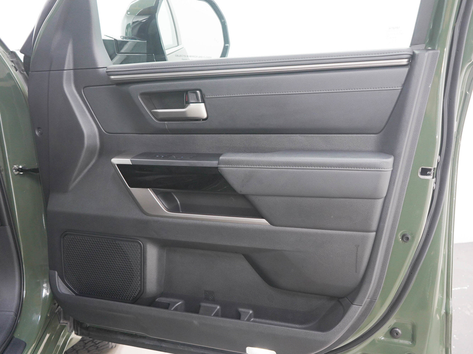 Used 2023 Toyota Tundra Limited AWD/4WD image 12