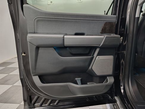 Used 2021 Ford F150 Lariat AWD/4WD image 26