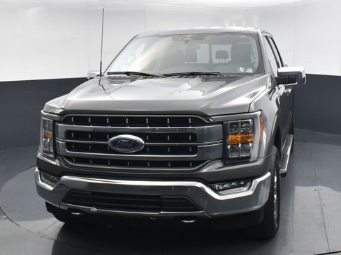 Used 2023 Ford F150 Lariat image 3