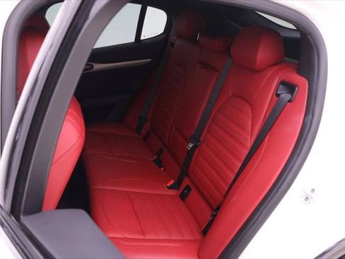 Certified 2024 Alfa Romeo Stelvio Veloce AWD/4WD image 13