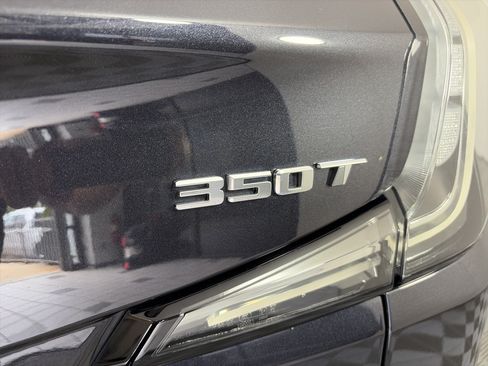 Certified 2023 Cadillac XT4 Sport AWD/4WD image 17
