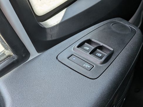 Used 2025 RAM ProMaster 1500 FWD image 20