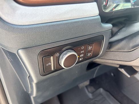 Used 2024 Ford Maverick Lariat w/ FX4 Off-Road Package AWD/4WD image 11