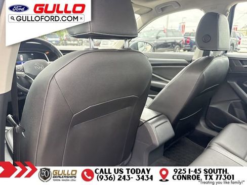 Used 2022 Volkswagen Jetta SE FWD image 15