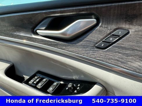 Used 2022 Jeep Grand Cherokee Overland image 30