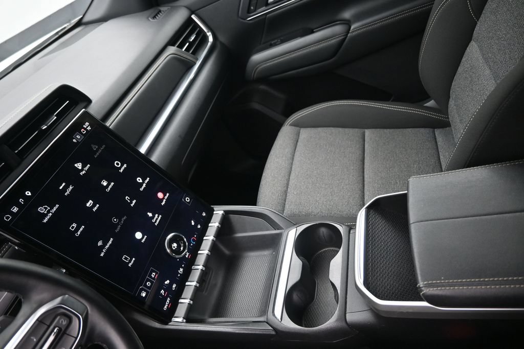 Used 2025 GMC Terrain Elevation AWD/4WD image 19