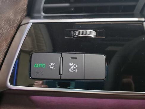 New 2026 Audi Q7 2.0T Premium AWD/4WD image 25