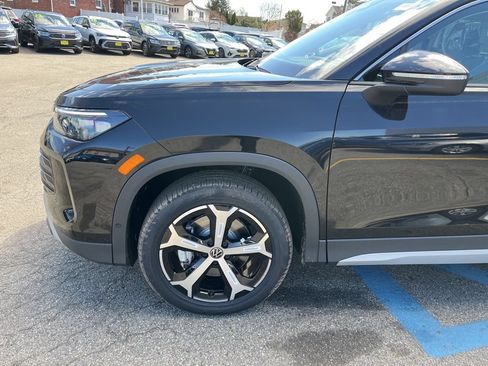 New 2026 Volkswagen Tiguan SE AWD/4WD image 28