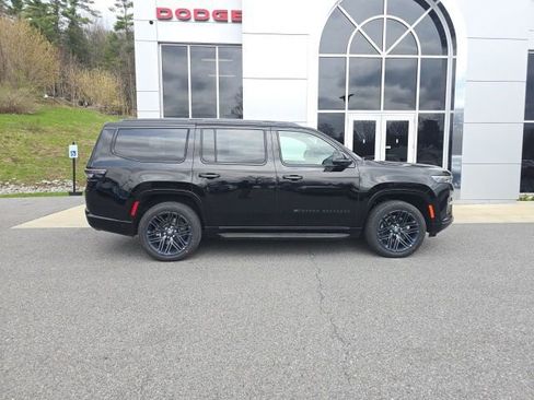 New 2026 Jeep Grand Wagoneer 4WD image 7