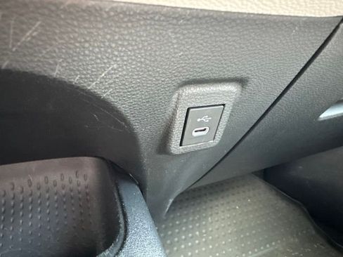 Used 2024 Toyota Corolla LE FWD image 27