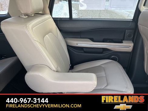Used 2022 Ford Expedition Limited image 45