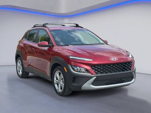Used 2023 Hyundai Kona SEL w/ Cargo Package AWD/4WD image 5