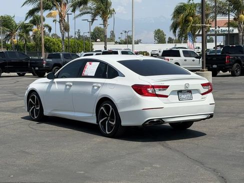 Used 2018 Honda Accord Sport image 8