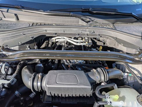 Certified 2025 Lincoln Aviator Reserve image 11