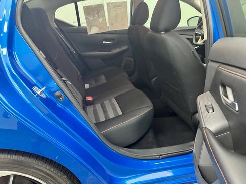 Used 2024 Nissan Sentra SR FWD image 33