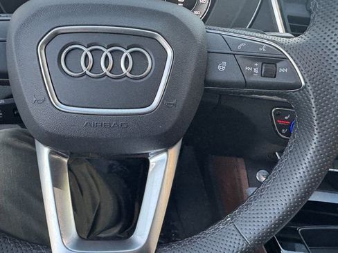 Certified 2024 Audi Q5 2.0T Prestige image 23