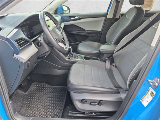 Used 2023 Volkswagen Taos SE FWD image 15