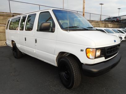 Used 1999 Ford E-350 and Econoline 350 Club Wagon