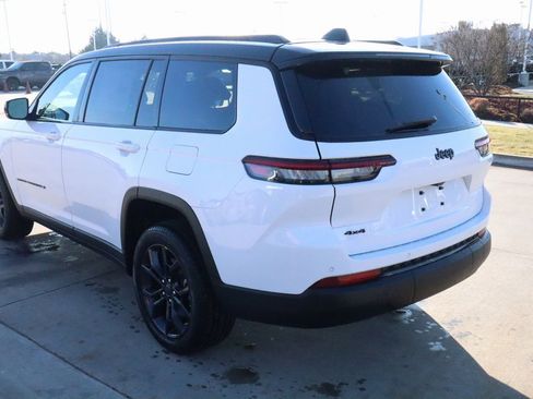 New 2025 Jeep Grand Cherokee L Limited image 26