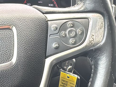 Used 2016 GMC Canyon SLE w/ SLE Convenience Package image 22