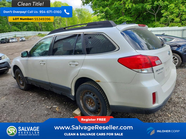 Used 2013 Subaru Outback 3.6R Limited AWD/4WD image 3