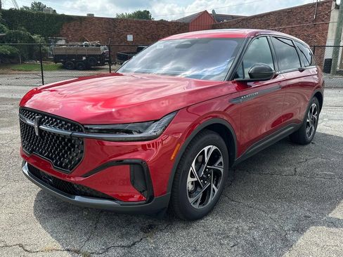 New 2025 Lincoln Nautilus Premier w/ Equipment Group 102A image 3