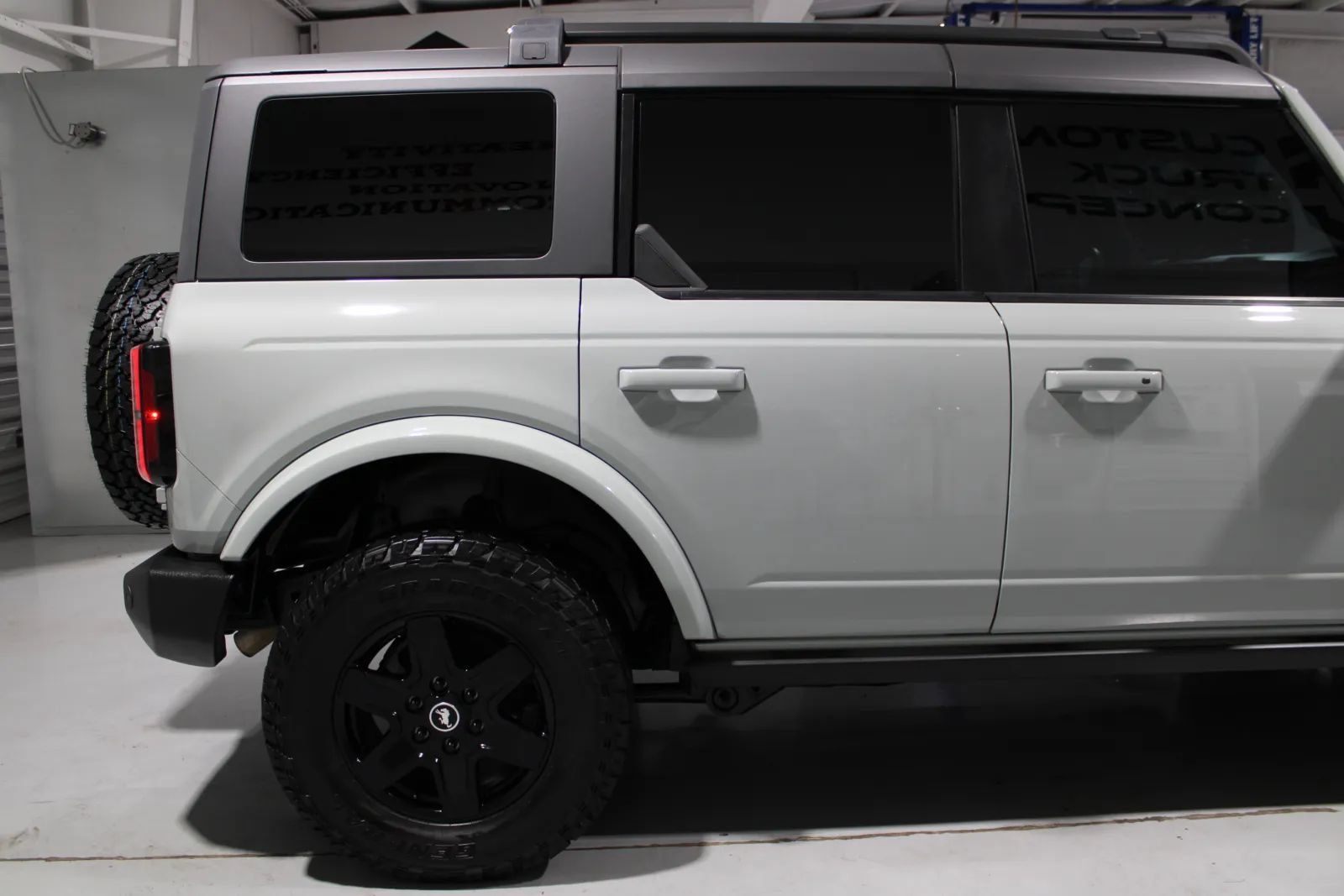 Used 2022 Ford Bronco Outer Banks AWD/4WD image 43