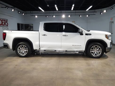 Used 2020 GMC Sierra 1500 SLT w/ SLT Premium Package image 8