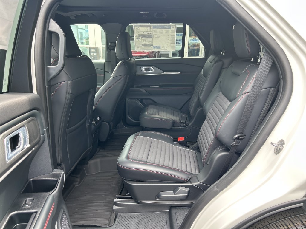 New 2027 Ford Explorer ST-Line w/ Premium Package AWD/4WD image 14