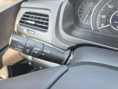 Used 2016 Honda CR-V EX image 23