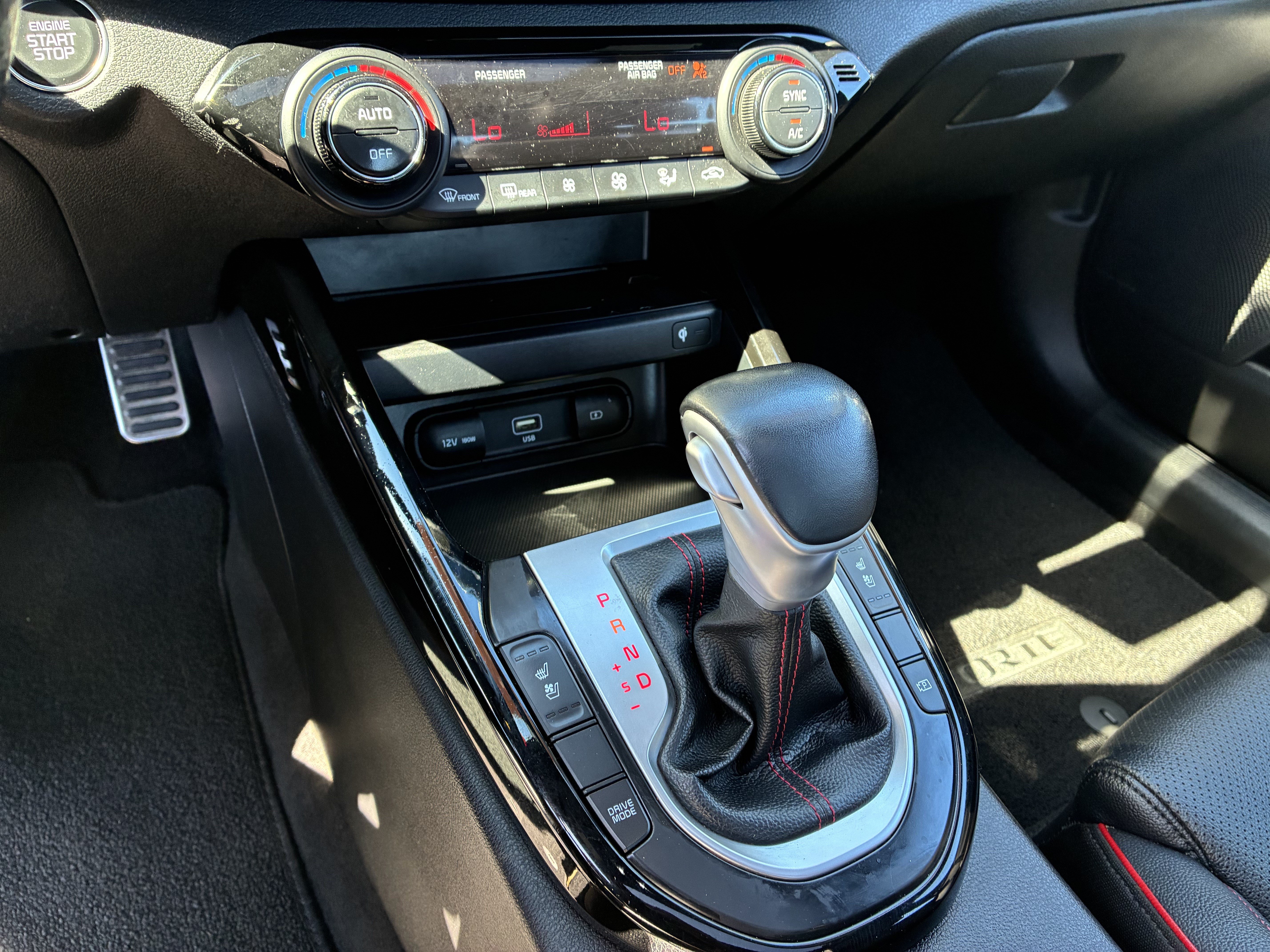 Used 2023 Kia Forte GT w/ GT2 Package FWD image 34