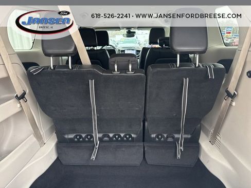 Used 2024 Chrysler Pacifica Touring-L image 24