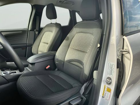 Used 2025 Ford Escape Active w/ Cold Weather Package image 13