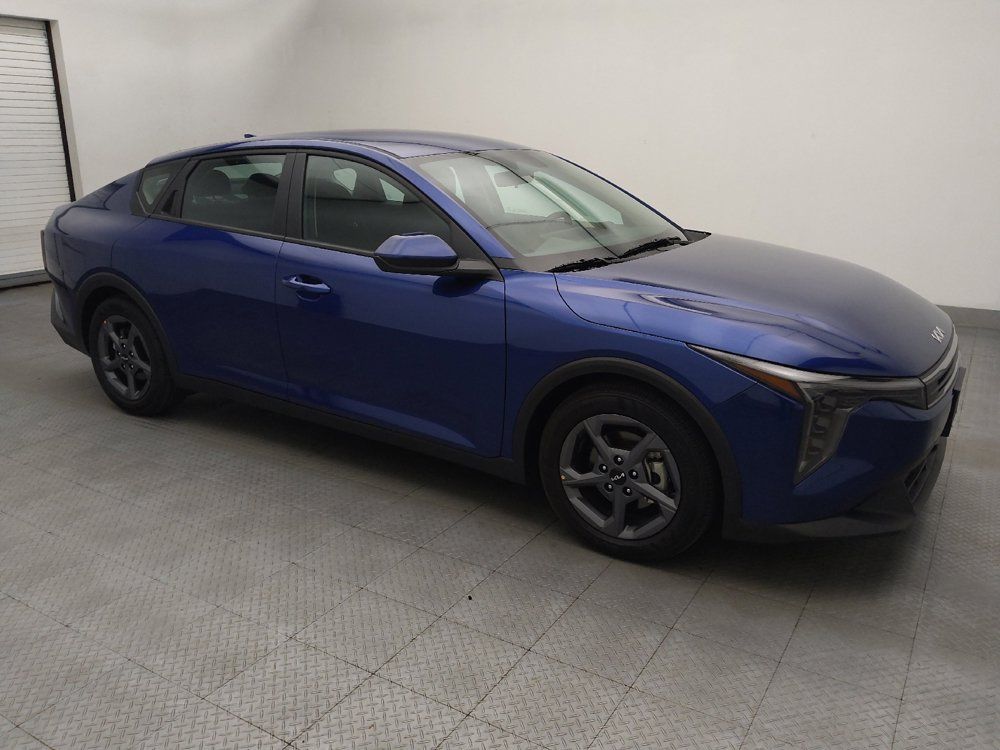 Used 2025 Kia K4 FWD image 11