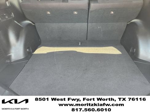 Used 2017 Toyota RAV4 LE FWD image 29