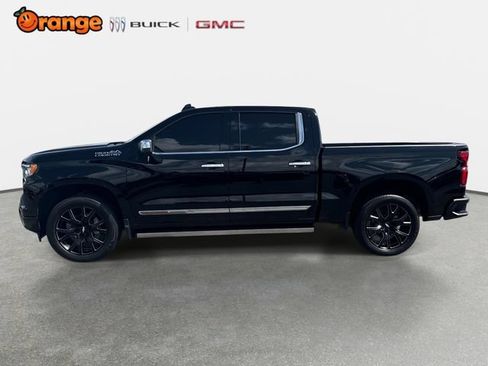 Used 2022 Chevrolet Silverado 1500 High Country AWD/4WD image 6