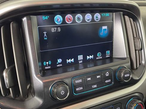 Certified 2018 Chevrolet Colorado LT AWD/4WD image 7