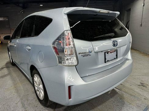 Used 2012 Toyota Prius V Two FWD image 3